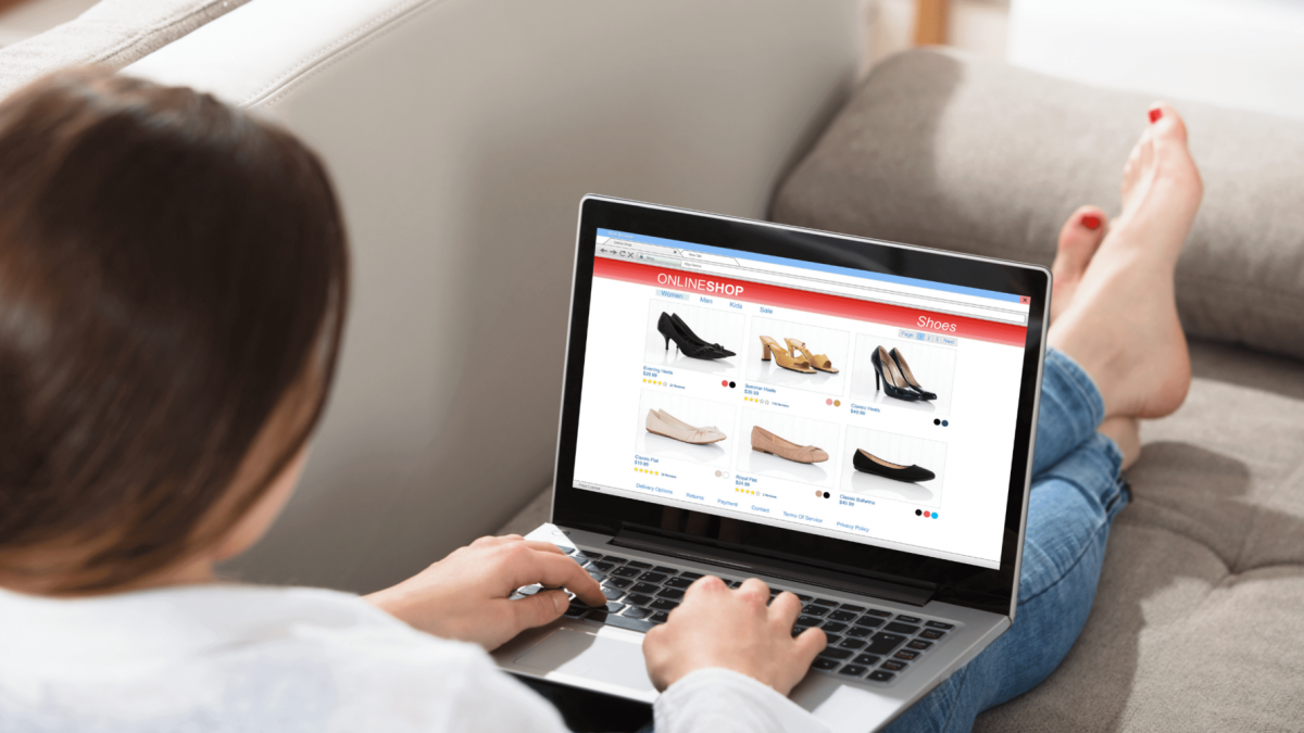 Woman online shopping for shoes trusting the e-commerce photos are accurate